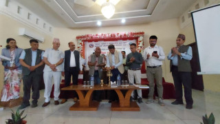 शैक्षिक सुधारका लागि सरोकारवालासँग अन्तरक्रिया