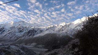 ग्लोवल वार्मिङले पग्लायो लाङटाङ, हिमरेखा सरेपछि पर्यटक घटे