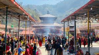 प्रसिद्ध डोलेश्वर महादेव मन्दिरमा एक महिने मेला सुरु