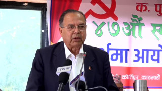 अहिलेको सरकारले जनताको हितमा कमिलोसम्म पनि मार्न सकेन  : झलनाथ खनाल