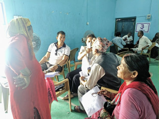 नि:शुल्क आँखा शिविरमा २२५ जनाको चेकजाँच