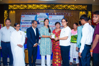 विद्यार्थीले आफूभित्रको क्षमता पहिचान गर्नुपर्छ : सुमना श्रेष्ठ