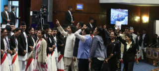 प्रतिनिधिसभामा रास्वपा र राप्रपाको विरोध जारी