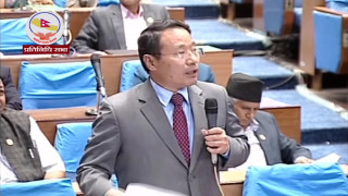 संसदमा प्रधानमन्त्रीलाई माओवादी सांसद पुनको प्रश्नैप्रश्न