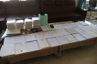 नक्कली शैक्षिक प्रमाणपत्रहरुसहित एक भारतीय युवक पक्राउ