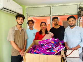 अनेरास्ववियु भैरहवा बहुमुखी क्याम्पसद्वारा पाँचसय थान सेनेटरी प्याड हस्तान्तरण