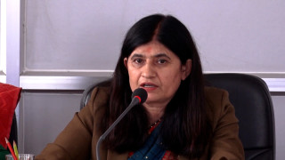 सरकारी कर्मचारीहरुले काम गरेनन्, लोकसेवा रटेर बसे : मन्त्री न्यौपाने