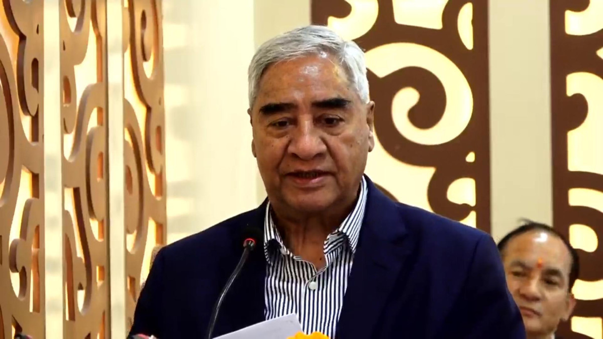 कर्मचारीले कुनैपनि पार्टीको आदेश मानेर काम गर्नु हुँदैन : सभापति देउवा