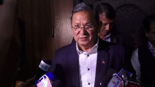 सरकारले फेसबुक, एक्ससहितका दर्जनौँ बढी सामाजिक सञ्जालमाथि प्रतिवन्ध लगाउने निर्णय