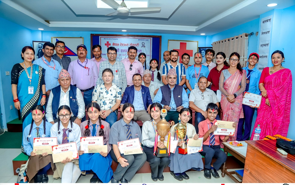 रेडक्रस रुपन्देहीको आयोजनामा जिल्लास्तरीय अन्तरविद्यालय वक्तृत्वकला प्रतियोगिता सम्पन्न