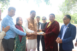 भारतीय प्रधानन्यायाधीश भूषण रामकृष्ण गवईद्वारा लुम्बिनी भ्रमण