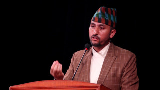 सरकारको मुख्य काम  निर्वाचनमा सबैले भाग लिन पाउने  बनाउनु रहेको  छ : सञ्चारमन्त्री खरेल