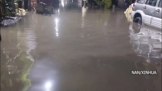 भारतको कोलकातामा अविरल वर्षाका कारण १० जनाको मृत्यु