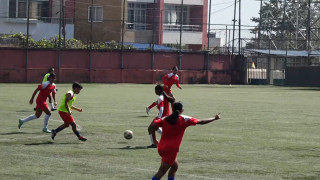 मैदानमा दशैँ मनाउँदै नेपाली यु–१७ महिला टोली