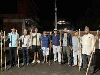 टोलको सुरक्षाका लागि स्थानीयको रात्रीकालिन गस्ती