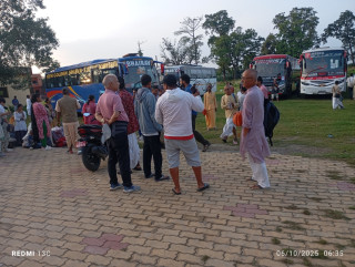 भैरहवामा रोकिएका तीर्थयात्रीहरु गन्तव्यतर्फ प्रस्थान