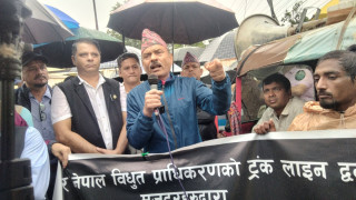 मजदूर नेता गौतम मजदूरको  पक्षमा बोल्दाबोल्दै अस्ताए