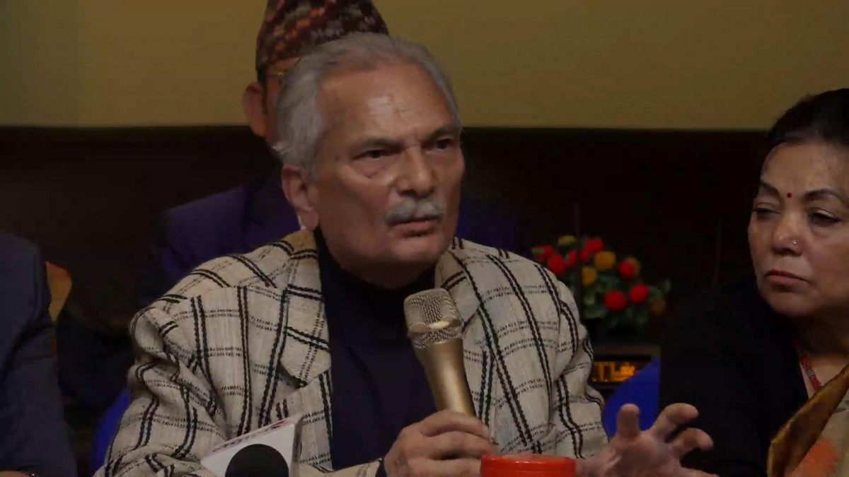 वर्तमान सरकारमार्फत नै निर्वाचन गराउनुको विकल्प छैन : भट्टराई