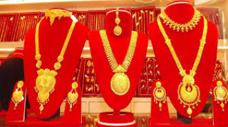 सुनको मूल्य तोलामा २९ सय रुपैयाँले बढ्यो