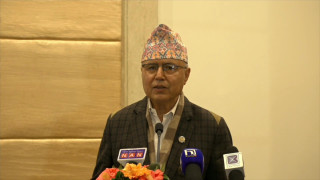 आलोचनाबाट बच्दै आफूहरु अघि बढिरहेको अर्थमन्त्रीको जिकिर