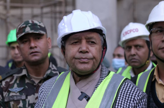 संसद भवनलाई समयमै सम्पन्न गर्न सभामुख घिमिरेको निर्देशन