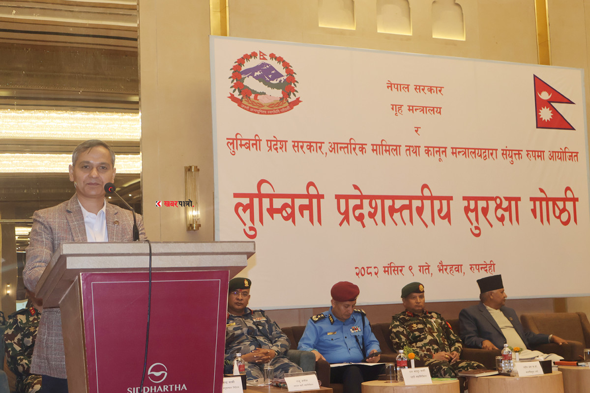 सरकार निर्वाचनका लागि गम्भिर ढंगले अगाडि बढेको छ : गृहमन्त्री अर्याल