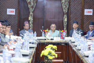 प्रधानमन्त्रीले  सबै भारी बोकेर हिँड्न सक्दैन : प्रधानमन्त्री कार्की