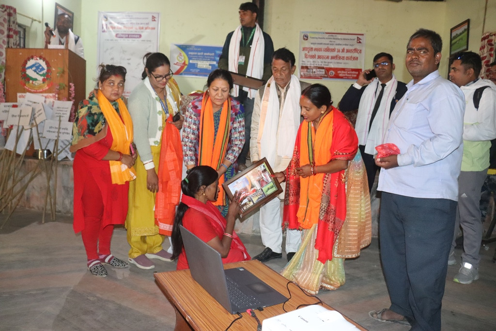 कोटहीमाईमा अपांगता भएका व्यक्तिहरुलाई सम्मान