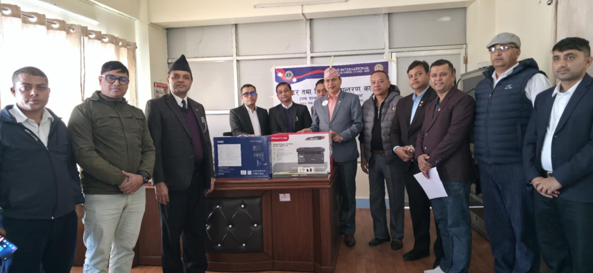 उच्च सरकारी वकील कार्यालयलाई कम्प्युटर र प्रिन्टर हस्तान्तरण