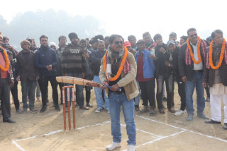 कोटहीमाई–१ मा वडाअध्यक्ष कप क्रिकेटको शुभारम्भ