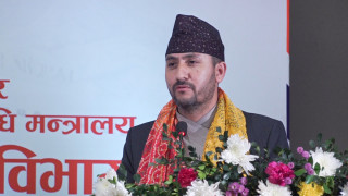 मान्छे कर्मले सधैँ अमर रहन्छ : सञ्चारमन्त्री खरेल