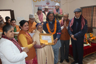 १८ जना ज्येष्ठ नागरिक सम्मानित