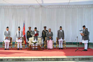नवनियुक्त मन्त्री शर्माद्वारा पद तथा गोपनियताको शपथ ग्रहण