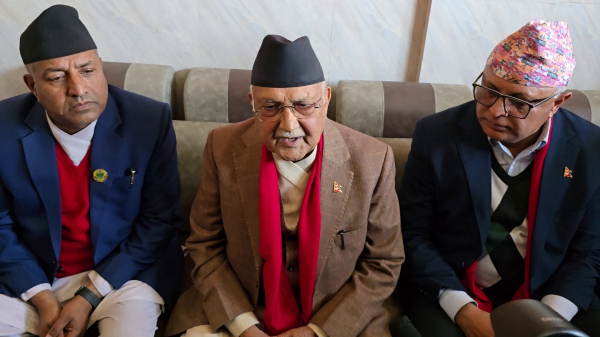 निर्वाचन आयोगमाथि प्रश्न उठ्न थाल्यो : ओली