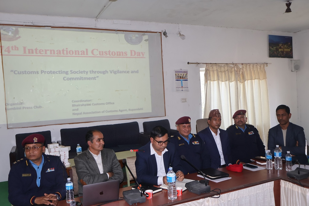 डीआईजी खत्री भन्छन्–प्रहरीबाट नागरिकलाई दुःख दिने काम हुँदैन