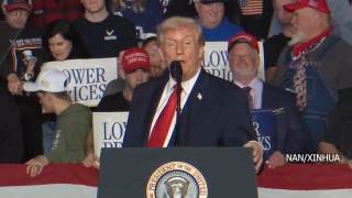 ट्रम्पको चेतावनी : इरानतर्फ विशाल युद्धपोत जाँदैछ