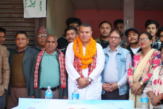 ‘जहाज उडाउँदा–उडाउँदै राजनीतिमा होमिन आएको हुँ, जे भन्छु, त्यसमा अडिक रहन्छु’