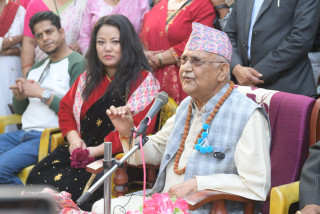 जनता अब बाठो भइसके,  विकास गर्नेलाई रोज्छन् : अध्यक्ष ओली