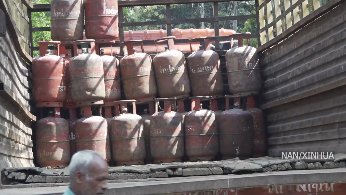 भारतमा खाना पकाउने ग्यासको चरम अभाव