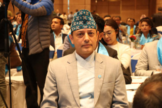 अर्को निर्वाचनमा प्रतिपक्षीविहिन हुनेगरि काम गर्नुपर्नेछः उपसभापति अर्याल