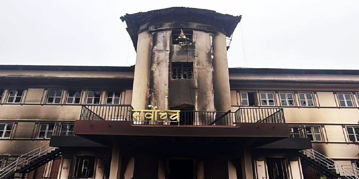 प्रतिनिधिसभा विघटन प्रकरणमा कांग्रेस सांसदको रिटमाथि सर्वोच्चको कारण देखाऊ आदेश