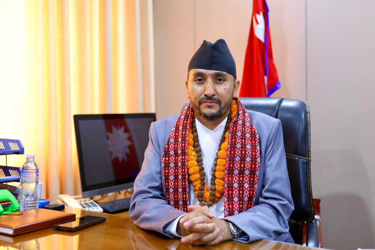 सञ्चारमन्त्री खरेलको पहिलो निर्णय:प्रमुख शहरहरुमा निशुल्क इन्टरनेट सुविधा