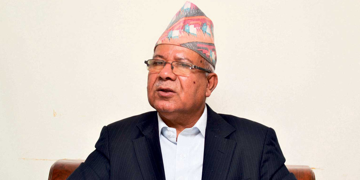 माधव नेपालको पीएसओ सहित सबै सरकारी सुरक्षा खोसियो, एक्लै पुगे बैठकमा