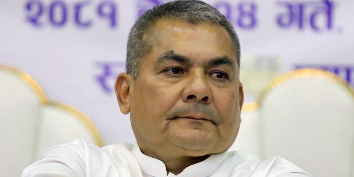 दुर्गा प्रसाईंको निवेदन पेसीमा चढ्यो ,सुरक्षा गार्ड पनि पक्राउ परेपछि प्रसाई समर्थक आक्रमक बन्दै