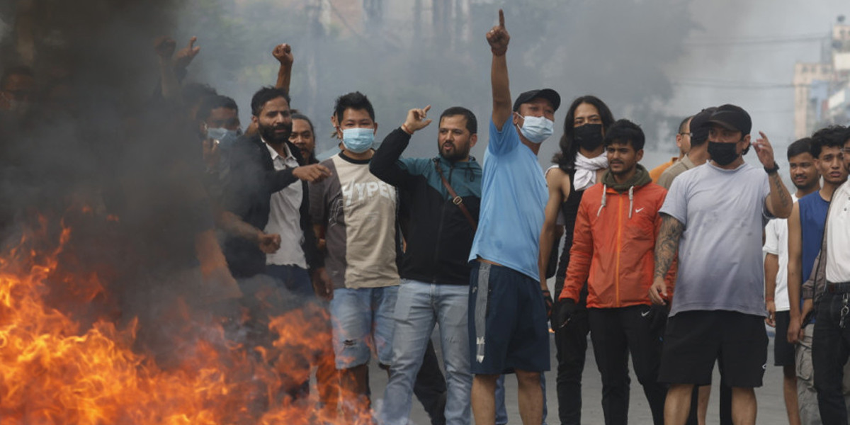 जेनजी आन्दोलनमा प्रहरीले ताकेरै गोली हानेको  ह्यूमन राईटस् वाचको प्रतिवेदन, ओली र लेखकलाई होला कारवाही ?