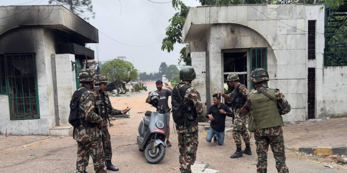 जेन–जी आन्दोलनका बेला सेना संयमित, संविधानमै रहेर भूमिका खेलेको दाबी