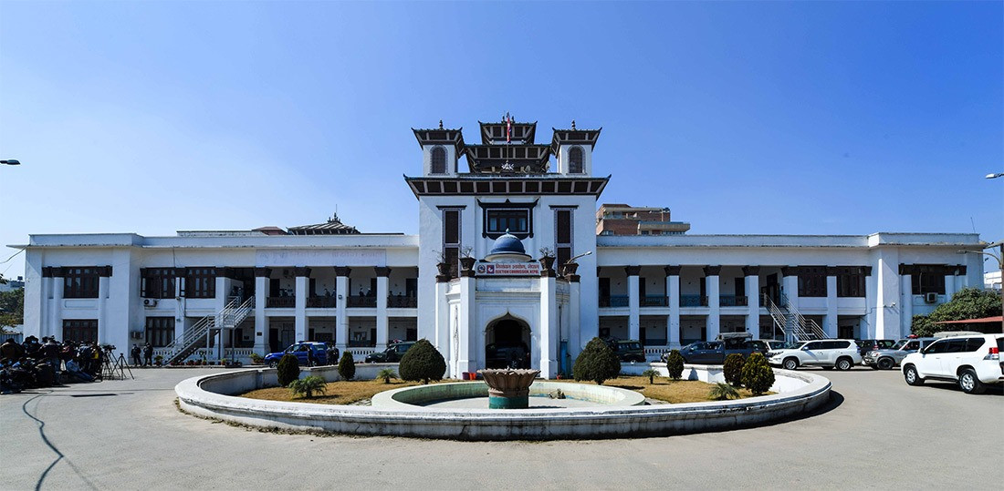 दलभन्दा स्वतन्त्र उमेदवारको संख्या धेरै