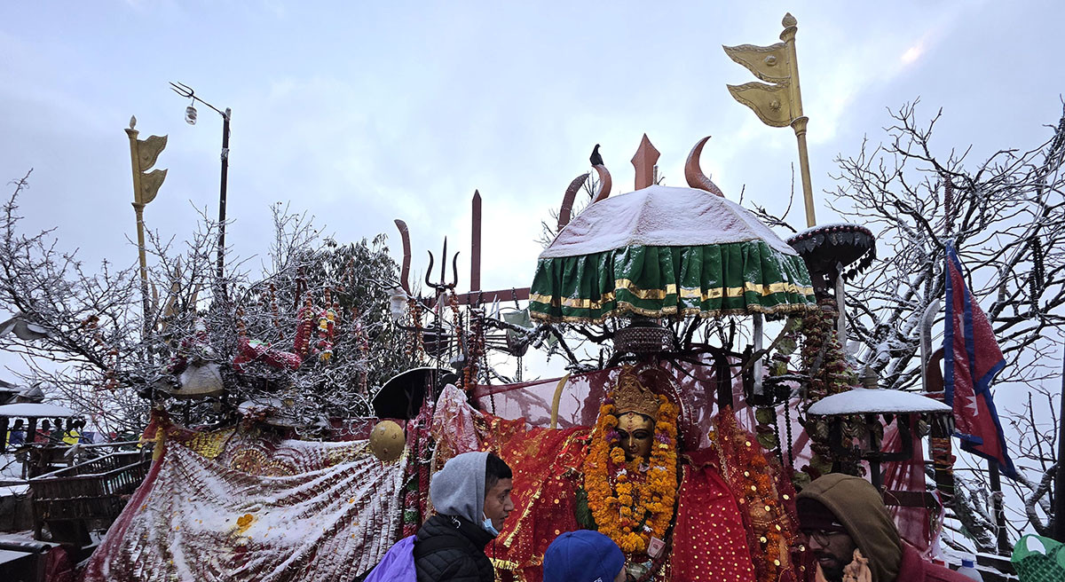 पाथीभरा क्षेत्रमा हिमपात