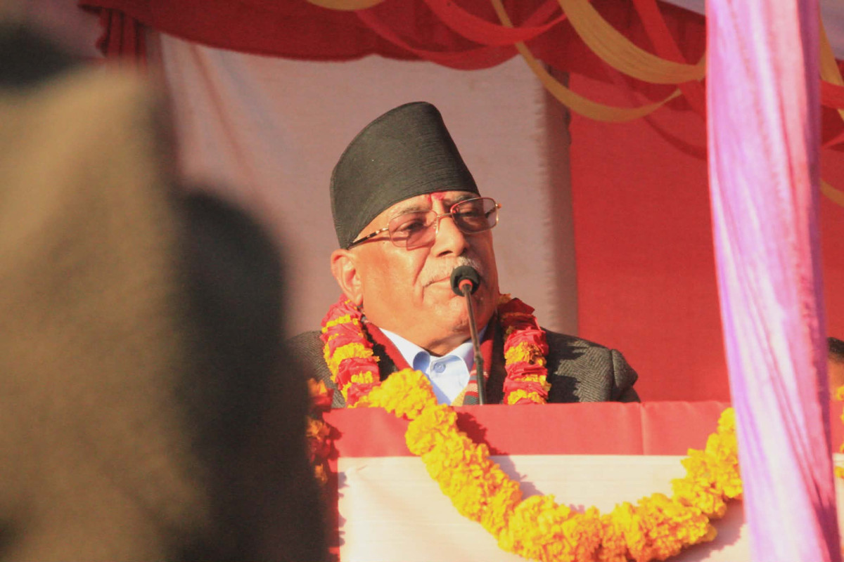 रुकुम पूर्वबाट चुनाव लड्ने प्रचण्डको घोषणा