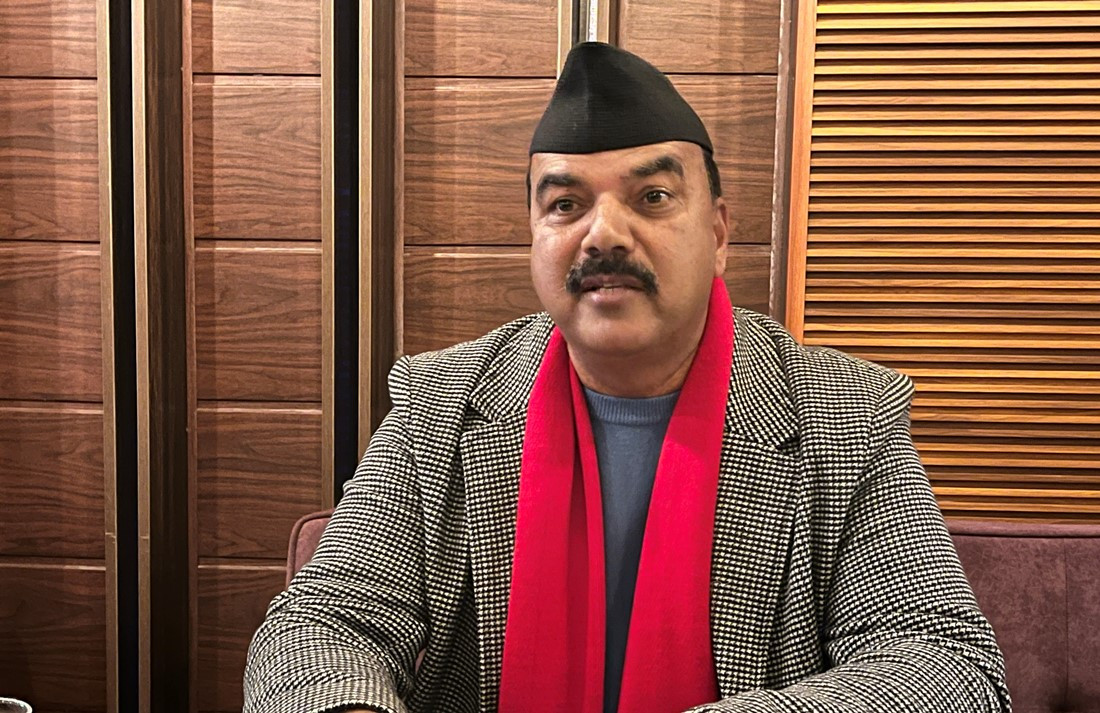 बासुदेव घिमिरे : रास्वपा जाने घुर्की देखाएर एमालेबाटै रुपन्देही–३ को टिकट हातपारे